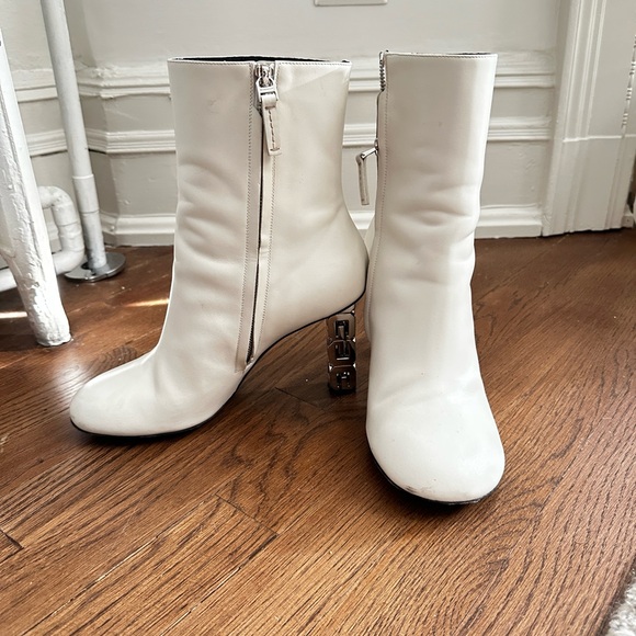 GIVENCHY G Cube Ankle Boot - Picture 10 of 12